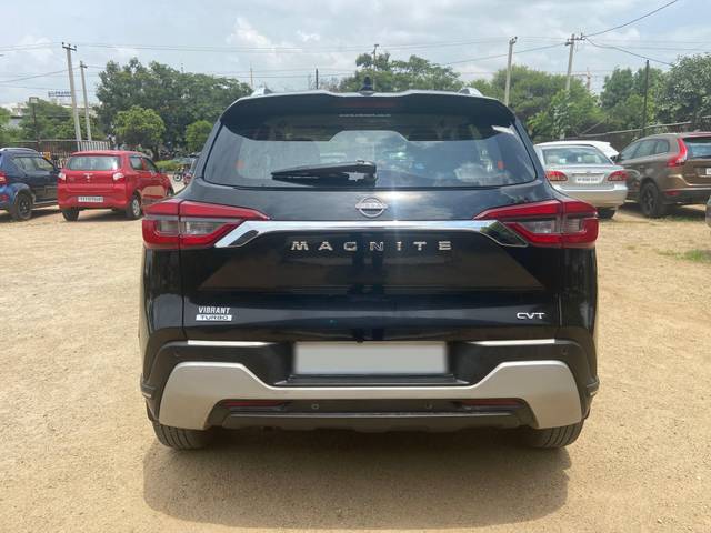 https://images10.gaadi.com/usedcar_image/3679700/original/processed_img2917783__usedcar_img_4580_2021700463369_1700463407.jpg?imwidth=6401