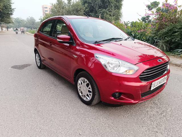 https://images10.gaadi.com/usedcar_image/3679723/original/processed_img2917794__used_car_2917794_1700464332.jpg?imwidth=6400