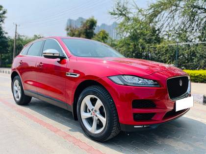 Jaguar F-Pace Prestige 2.0 AWD Jaguar F-Pace Prestige 2.0 AWD