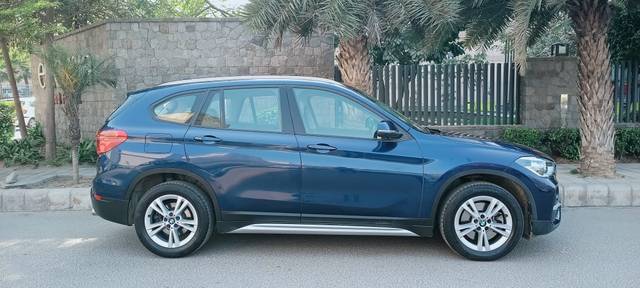 https://images10.gaadi.com/usedcar_image/3679893/original/img2917870__used_car_2917870_1700471206.jpg?imwidth=6401