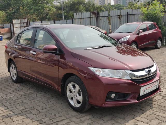 https://images10.gaadi.com/usedcar_image/3679939/original/processed_img2917898__usedcar_whatsappimage2023_11_20at124454pm_2__11881700472873_1700472960.jpeg?imwidth=6400