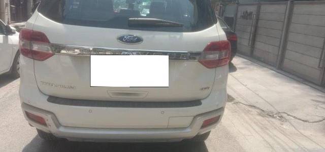https://images10.gaadi.com/usedcar_image/3680011/original/processed_89d687fc-e6cd-4f31-a147-32d21e647f77.jpeg?imwidth=6400