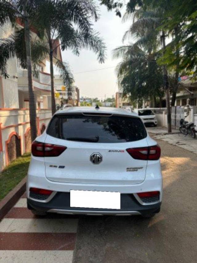 https://images10.gaadi.com/usedcar_image/3680018/original/processed_3c0a6f0e-43bd-4c24-bdb2-f22f5e6a413c.jpeg?imwidth=6402