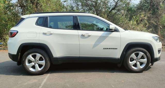 https://images10.gaadi.com/usedcar_image/3680071/original/processed_img2917956__used_car_2917956_1700478377.jpg?imwidth=6401