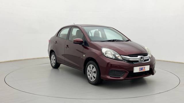 https://images10.gaadi.com/usedcar_image/3680161/original/696250aa-f50d-49f5-9b78-c8ecab115f06__44.jpg?imwidth=6400