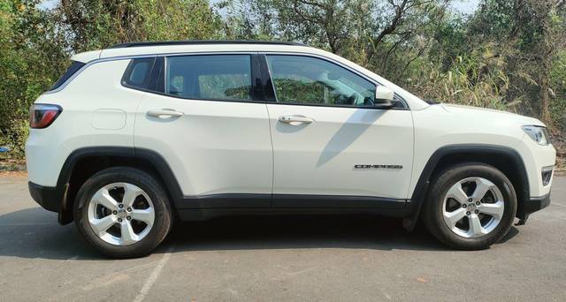 https://images10.gaadi.com/usedcar_image/3680219/original/processed_img2918053__used_car_2918053_1700483912.jpg?imwidth=6401