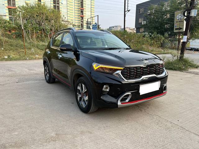 https://images10.gaadi.com/usedcar_image/3680327/original/processed_img2918141__used_car_2918141_1700485203.jpg?imwidth=6400