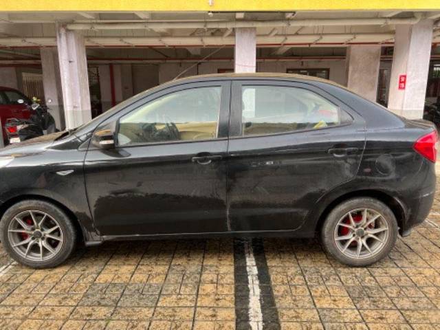 https://images10.gaadi.com/usedcar_image/3680355/original/processed_dc156c2e-3de0-4670-b136-7fc550efd4e7.jpeg?imwidth=6401