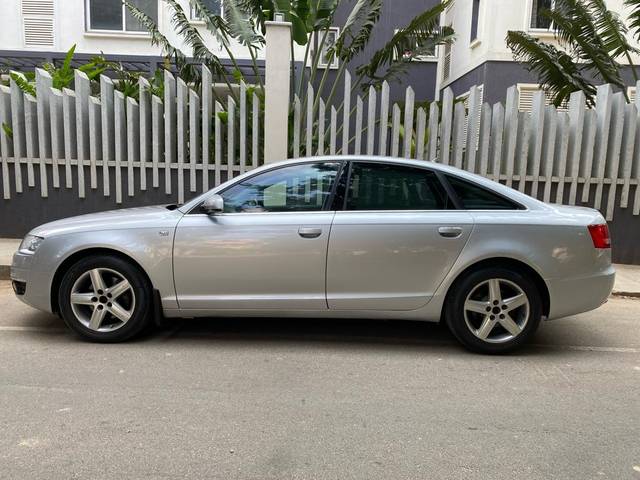 https://images10.gaadi.com/usedcar_image/3680441/original/img2918189__used_car_2918189_1700489584.jpg?imwidth=6402