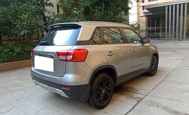 https://images10.gaadi.com/usedcar_image/3680452/original/processed_img2918195__usedcar_460c7c88_4701_4796_920e_d796a2167994_5731700489757_1700489770.jpg?imwidth=6402
