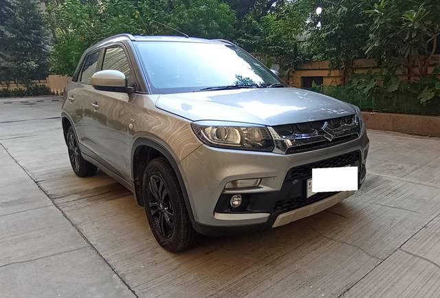 https://images10.gaadi.com/usedcar_image/3680452/original/processed_img2918195__usedcar_8d5155d4_e532_45d2_85a9_0f890dfe3b63_5731700489757_1700489770.jpg?imwidth=6400