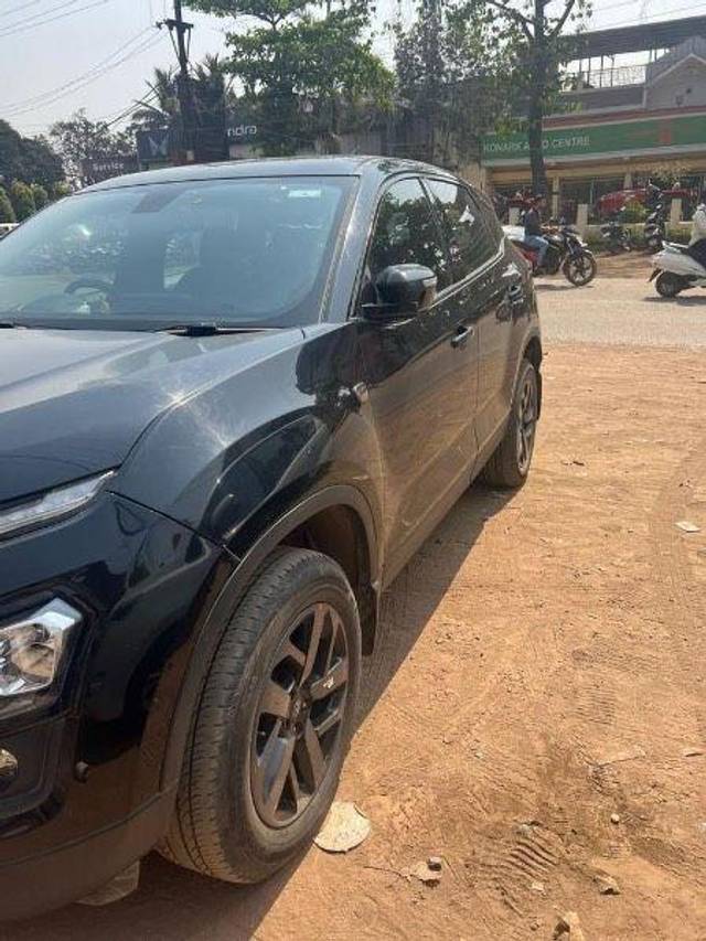 https://images10.gaadi.com/usedcar_image/3680515/original/processed_015da8fa-b11c-44e3-8808-506e1a56ac01.jpg?imwidth=6400
