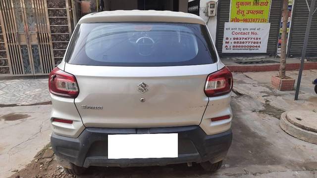 https://images10.gaadi.com/usedcar_image/3680528/original/processed_6282bffe-c285-4efb-9e02-330f1163f7db.jpg?imwidth=6402