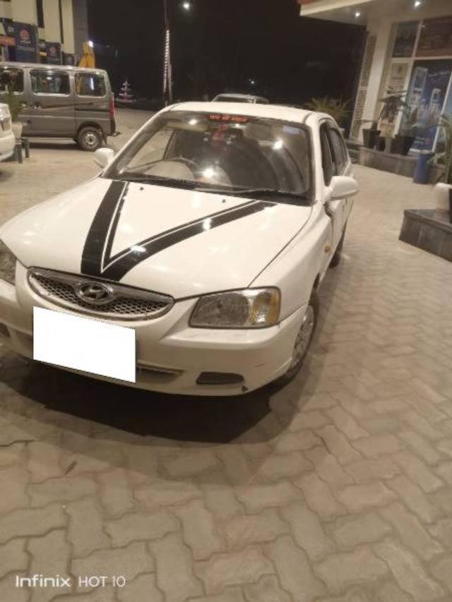 https://images10.gaadi.com/usedcar_image/3680759/original/processed_30f6e124-0079-458c-bdb4-1a27551e98d9.jpg?imwidth=6400