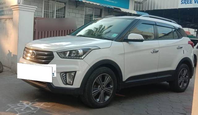 https://images10.gaadi.com/usedcar_image/3680975/original/processed_img2918295__usedcar_3_2918295_1700546889.jpeg?imwidth=6402