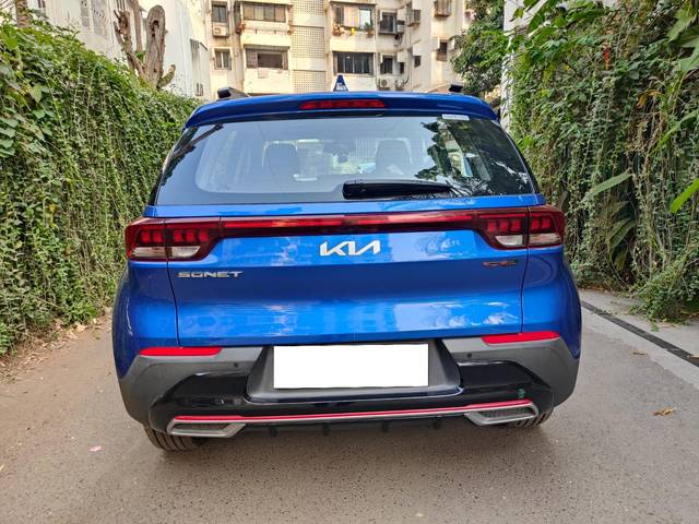 https://images10.gaadi.com/usedcar_image/3680980/original/processed_img2918298__usedcar_whatsappimage2023_11_23at35001pm_2918298_1701078875.jpeg?imwidth=6401