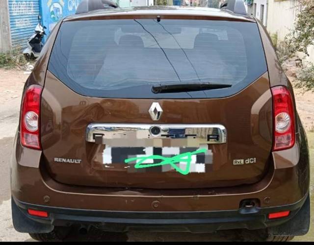 https://images10.gaadi.com/usedcar_image/3680987/original/processed_4c79ca13-117c-48bd-9f23-c4c0dfa3edd2.jpg?imwidth=6401