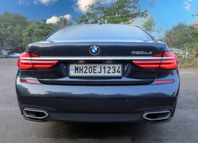 https://images10.gaadi.com/usedcar_image/3681027/original/processed_img2918318__usedcar_img_20231121_wa0030_148501700547715_1700547833.jpg?imwidth=6402