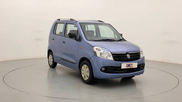 https://images10.gaadi.com/usedcar_image/3681038/original/a21bf36c-0f57-45d8-84f2-f2da4baa3e2e__43.jpg?imwidth=6400