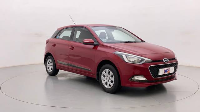 https://images10.gaadi.com/usedcar_image/3681050/original/d19c2b83-937b-499f-8633-fe88362167b7__44.jpg?imwidth=6400