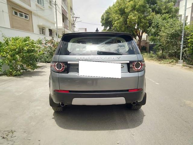 https://images10.gaadi.com/usedcar_image/3681058/original/processed_img2918343__usedcar_10_5701700548259_1700548273.jpeg?imwidth=6402