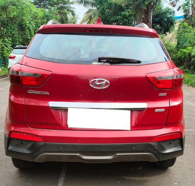 https://images10.gaadi.com/usedcar_image/3681088/original/processed_img2918358__used_car_2918358_1700549740.jpg?imwidth=6402