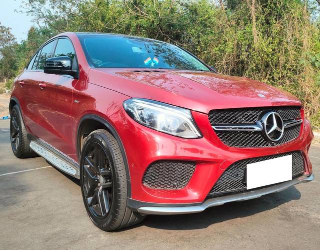 https://images10.gaadi.com/usedcar_image/3681091/original/processed_img2918361__used_car_2918361_1700549839.jpg?imwidth=6401