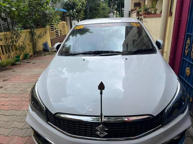https://images10.gaadi.com/usedcar_image/3681165/original/processed_092aa41f-c9d5-4c3b-a569-195d86206527.jpg?imwidth=6400
