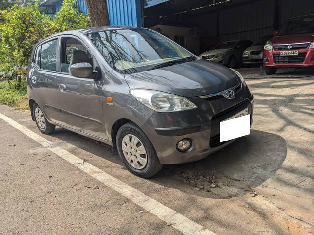 https://images10.gaadi.com/usedcar_image/3681180/original/processed_img2918404__used_car_2918404_1700554476.jpg?imwidth=6400