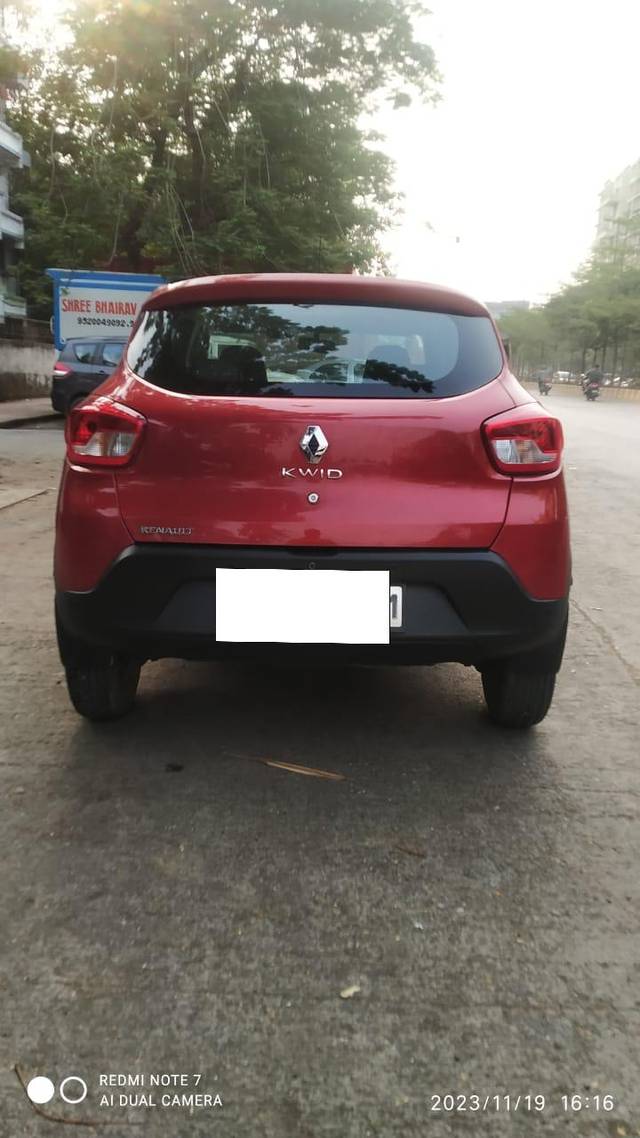 https://images10.gaadi.com/usedcar_image/3681204/original/processed_img2918415__used_car_2918415_1700564546.jpg?imwidth=6401