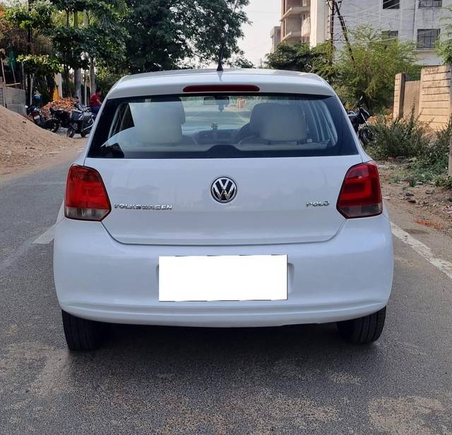 https://images10.gaadi.com/usedcar_image/3681326/original/processed_img2918471__used_car_2918471_1700559145.jpg?imwidth=6401