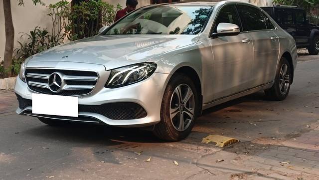 https://images10.gaadi.com/usedcar_image/3681366/original/processed_img2918496__used_car_2918496_1700560229.jpeg?imwidth=6402