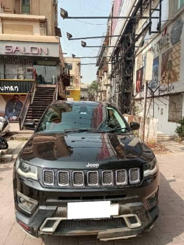 https://images10.gaadi.com/usedcar_image/3681411/original/processed_035fef34-0646-4e37-bf58-396aefdc3d46.jpeg?imwidth=6400