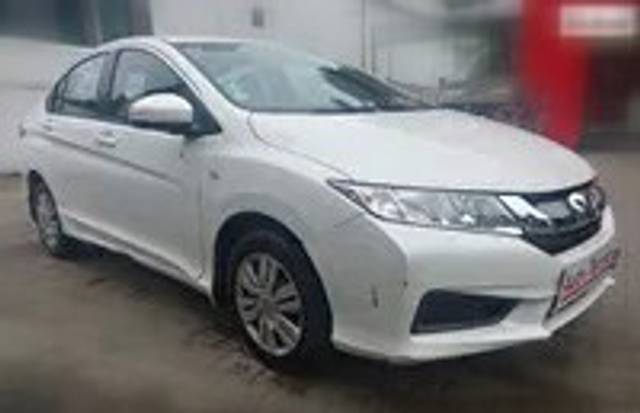 https://images10.gaadi.com/usedcar_image/3681498/original/img3681498__replace_img_655c96a76b899_1700566695.png?imwidth=6400