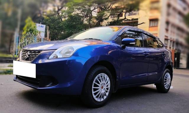 https://images10.gaadi.com/usedcar_image/3681516/original/processed_img2918577__used_car_2918577_1700565164.jpg?imwidth=6400