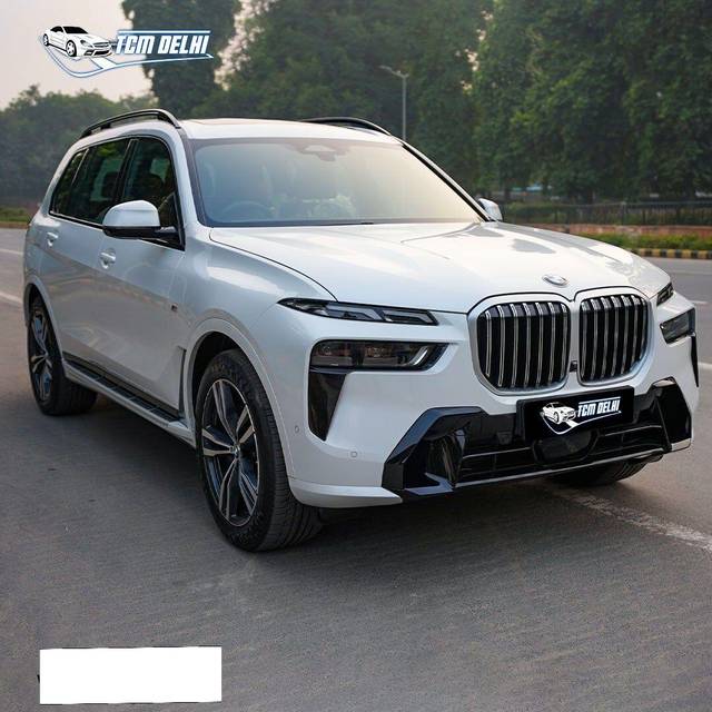 https://images10.gaadi.com/usedcar_image/3681518/original/processed_img2918579__used_car_2918579_1700565171.jpg?imwidth=6400