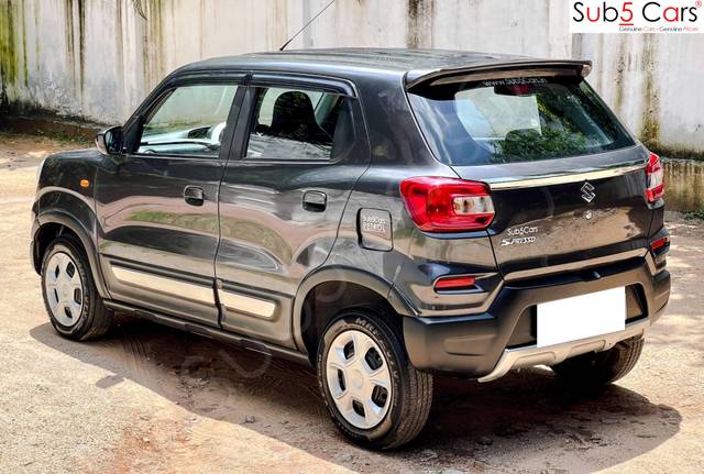 https://images10.gaadi.com/usedcar_image/3681520/original/processed_img2918581__usedcar_3_70641700565110_1700565125.jpeg?imwidth=6402