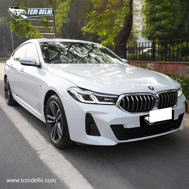 https://images10.gaadi.com/usedcar_image/3681532/original/processed_img2918589__used_car_2918589_1700565556.jpg?imwidth=6400