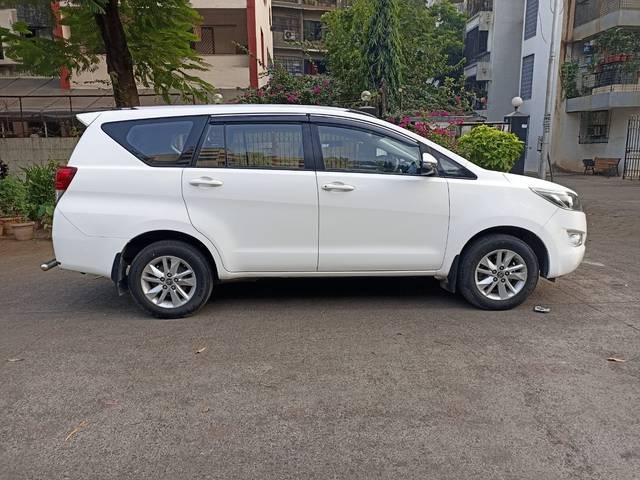 https://images10.gaadi.com/usedcar_image/3681547/original/img2918598__used_car_2918598_1700565899.jpg?imwidth=6401