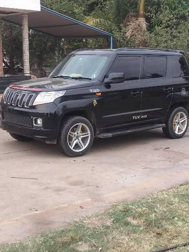 https://images10.gaadi.com/usedcar_image/3681600/original/processed_e64321c1-9c40-4543-86ef-01bc066a6f30.jpg?imwidth=6400