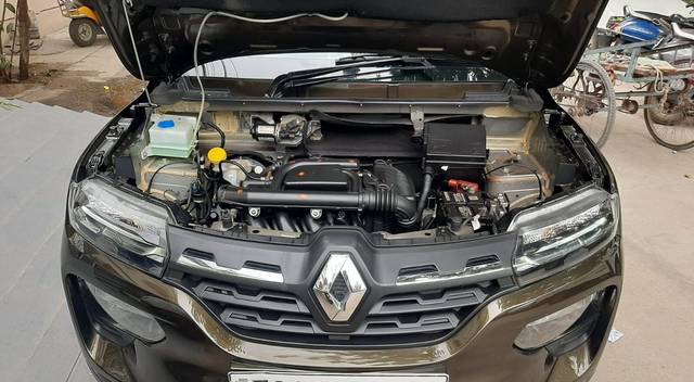 https://images10.gaadi.com/usedcar_image/3681641/original/img2918648__used_car_2918648_1700569039.jpg?imwidth=6402