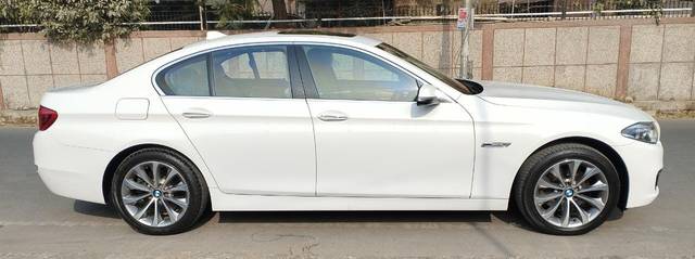 https://images10.gaadi.com/usedcar_image/3681658/original/img2918655__used_car_2918655_1700569557.jpg?imwidth=6401