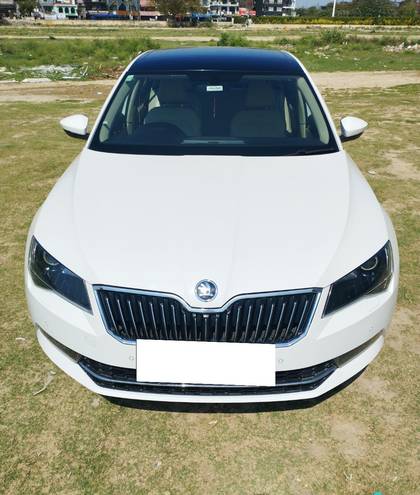 Skoda Superb LK 1.8 TSI AT Skoda Superb LK 1.8 TSI AT