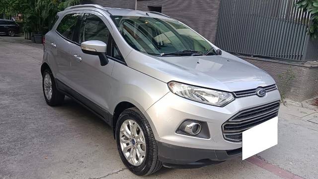 https://images10.gaadi.com/usedcar_image/3681684/original/processed_img2918674__usedcar_photo_2023_07_20_18_07_50_1_3511700569980_1700570029.jpg?imwidth=6400