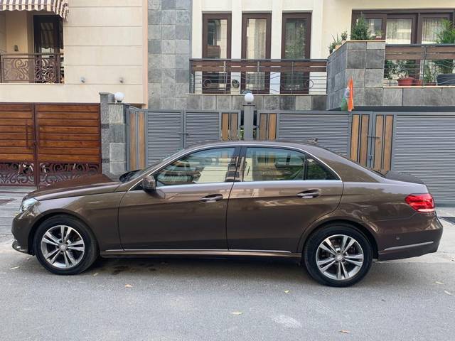 https://images10.gaadi.com/usedcar_image/3681696/original/img2918679__usedcar_photo_2023_05_19_15_45_25_6_3511700570396_1700570439.jpg?imwidth=6402