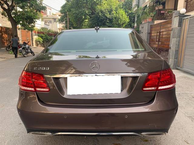 https://images10.gaadi.com/usedcar_image/3681696/original/processed_img2918679__usedcar_photo_2023_05_19_15_45_25_4_3511700570396_1700570439.jpg?imwidth=6401