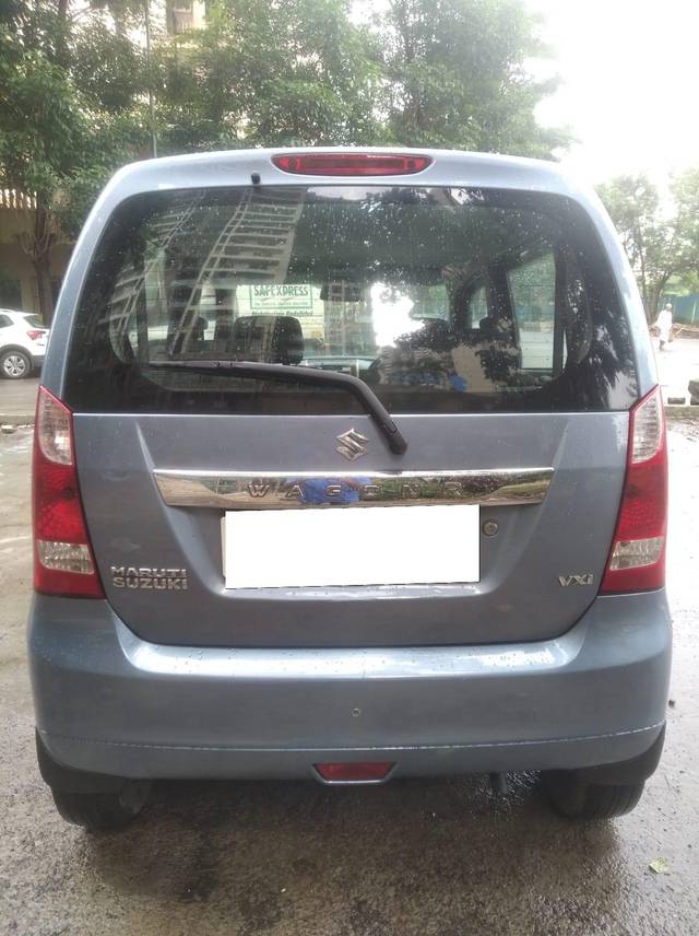 https://images10.gaadi.com/usedcar_image/3681702/original/processed_img2918684__used_car_2918684_1700570852.jpg?imwidth=6402