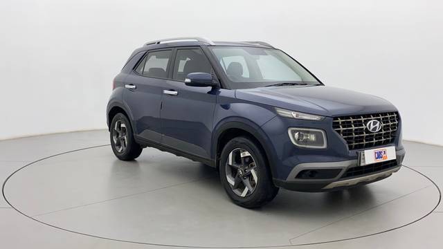 https://images10.gaadi.com/usedcar_image/3681749/original/756ccb38-a9c3-47e2-b6c3-e660265c317b__43.jpg?imwidth=6400
