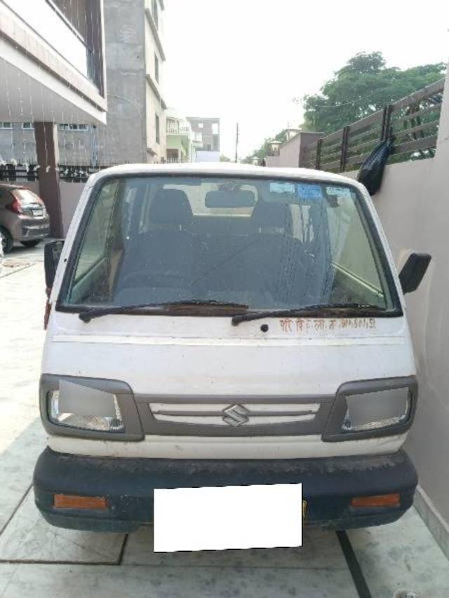 https://images10.gaadi.com/usedcar_image/3681798/original/processed_fedb66c8-335a-4577-b258-66bb7b4fd986.jpg?imwidth=6401