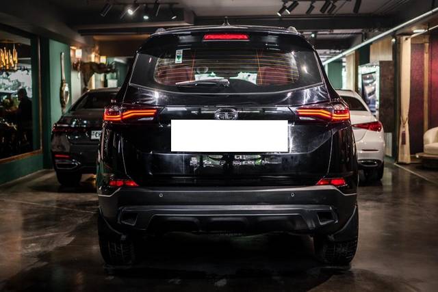 https://images10.gaadi.com/usedcar_image/3681801/original/processed_img2918734__usedcar_whatsappimage2023_11_21at24613pm_2__6131700573837_1700573854.jpeg?imwidth=6402